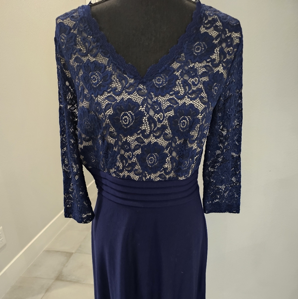 Women's dress